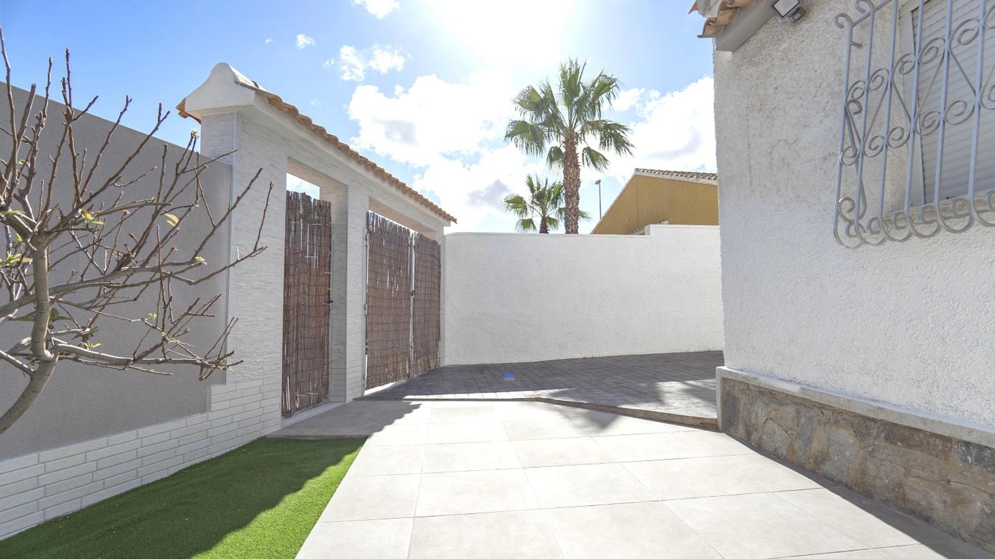 Modern Detached 4 Bed 3 Bath Villa With Private Pool Close To All Amenities Villamartín Exterior foto