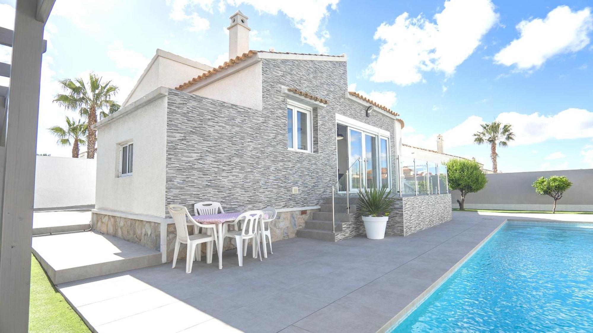 Modern Detached 4 Bed 3 Bath Villa With Private Pool Close To All Amenities Villamartín Exterior foto